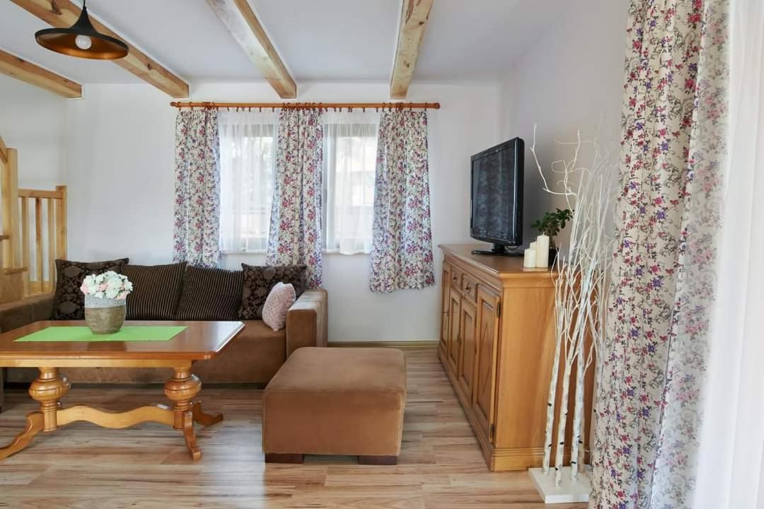 Sosnowy Domek Krasnobród Extérieur photo